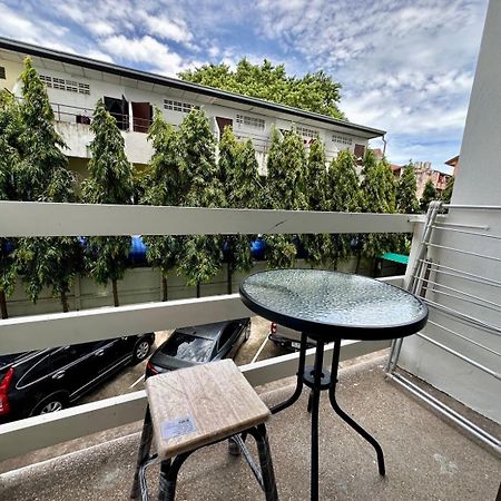 Studio Apartment Diana Estate Condominium Pattaya Luaran gambar