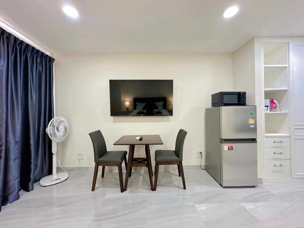 Studio Apartment Diana Estate Condominium Pattaya Luaran gambar
