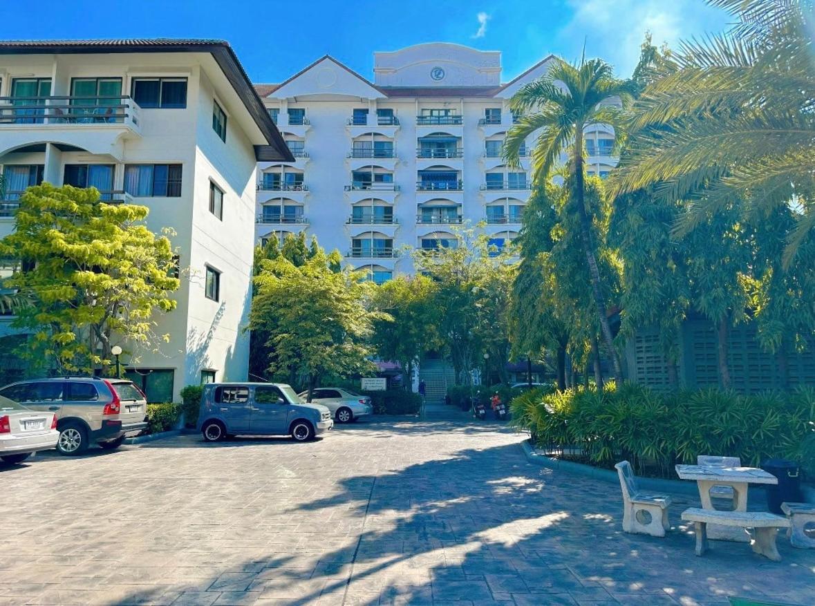 Studio Apartment Diana Estate Condominium Pattaya Luaran gambar